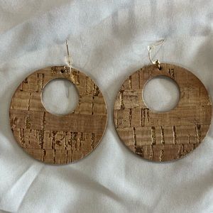 Nickel & Suede Cork w Gold Flecks, Nova, Medium